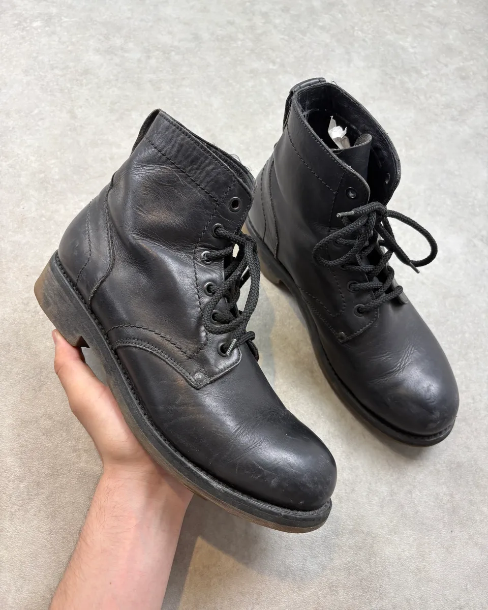 Footwear - Menswear